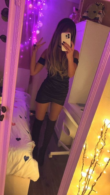 Myropesbunny pretty actress photos