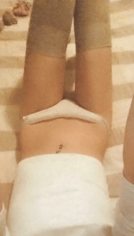 Myropesbunny hd pornstar image