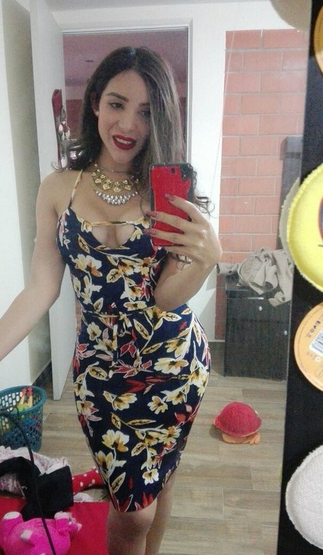 Bella De La Fuente sex star photos