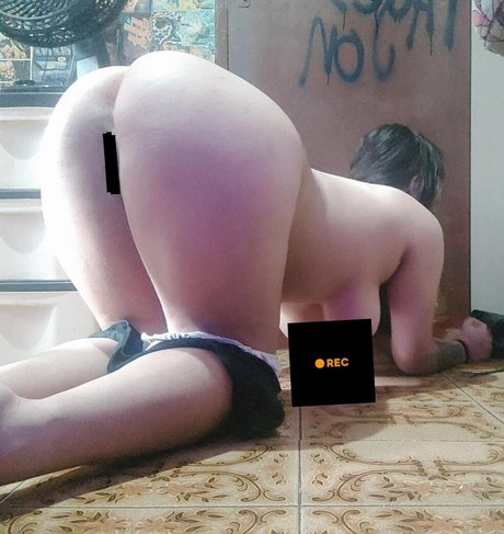 Lara Lepvs perfect star images