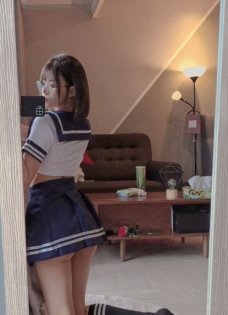 HyunIris model adult archive