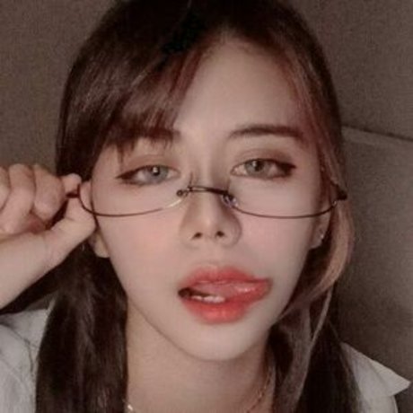 HyunIris pornographic actress galleries