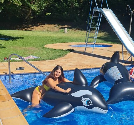 Ann Cygnus pretty actress img