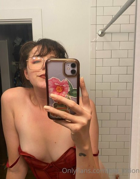 Lotion Wizard exclusive pornstar archive