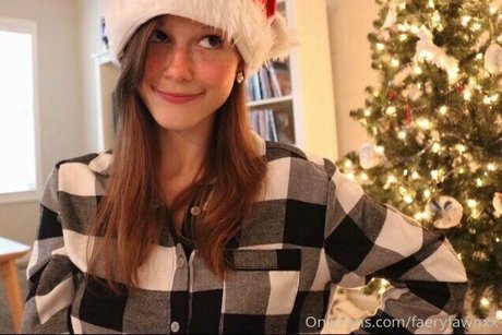 Faeryfawnxx star nudes photo