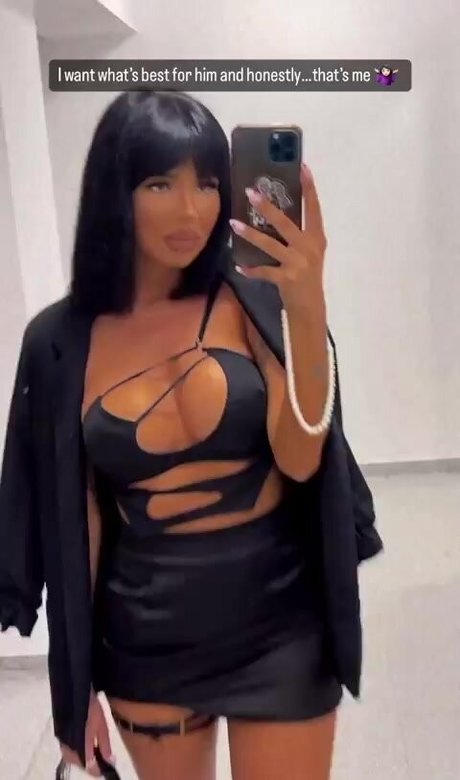 ralucaerr naked star pictures