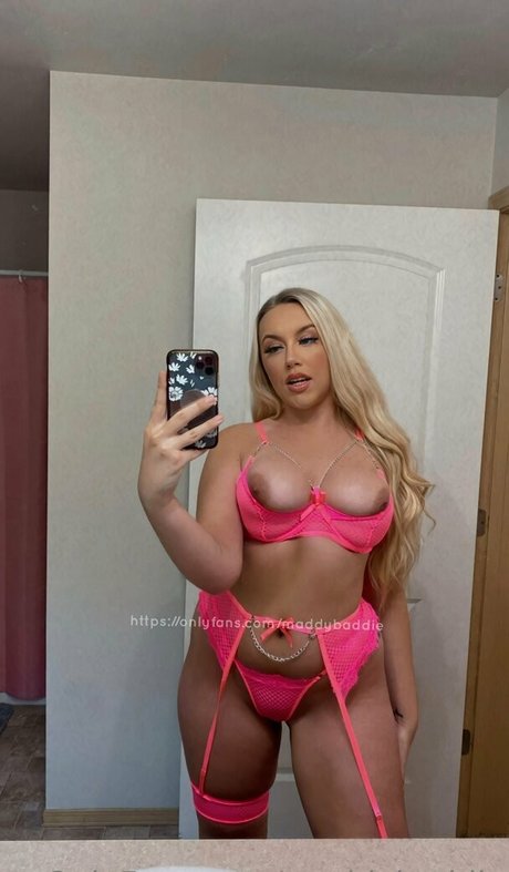 maddybaddie beautiful star pictures