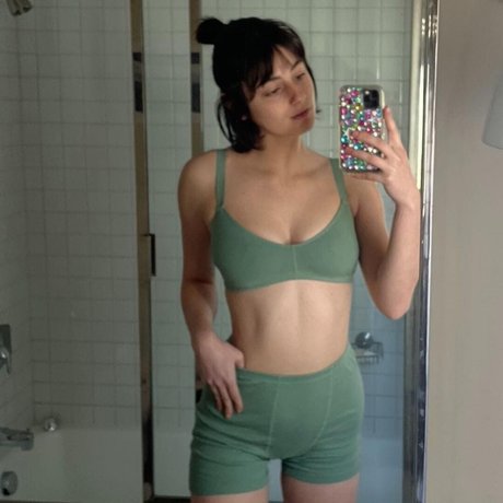 Romy Reiner hot star photos