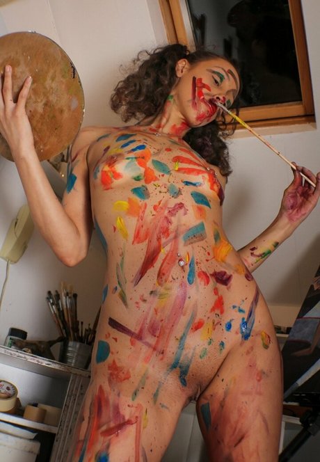 FernnyyFern actress photos