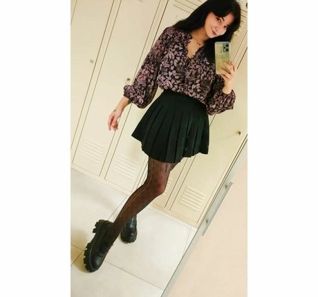 Little Luci model naked pic