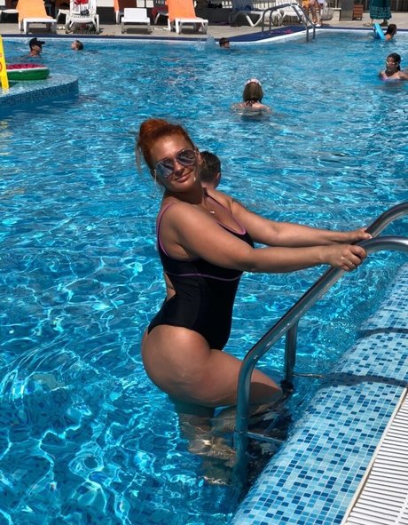 Lilia Malanchukova pornstar top pic