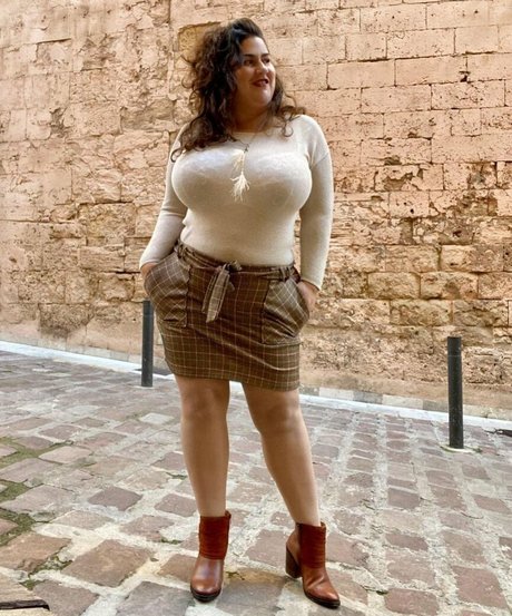 sexy dress onlyfans free porn gallery