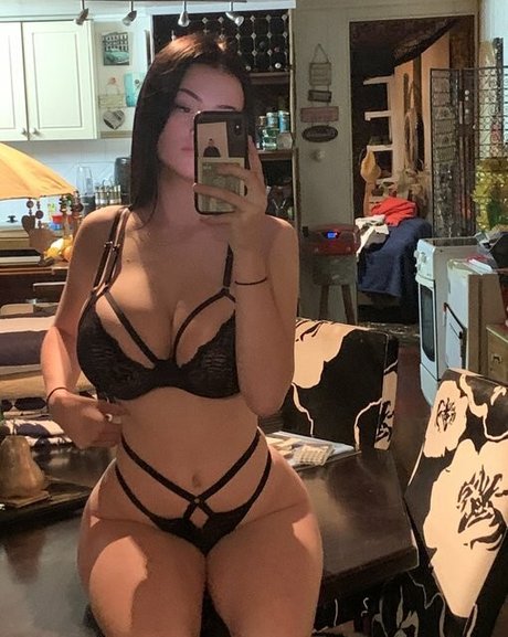 Grace Laura model nice gallery