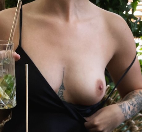 Soxresa xxx model pics