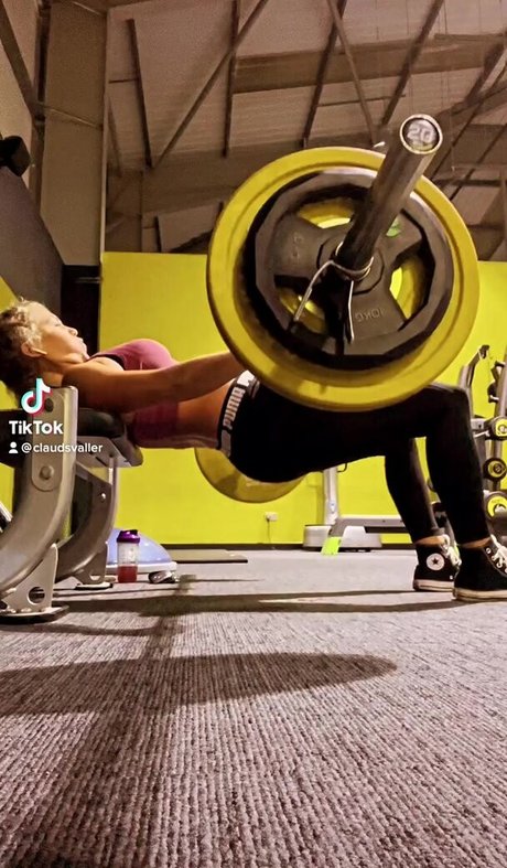 hot naked onlyfans sexy image