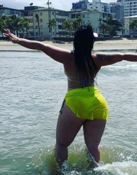 Mari Santos Ss2 star exclusive pics