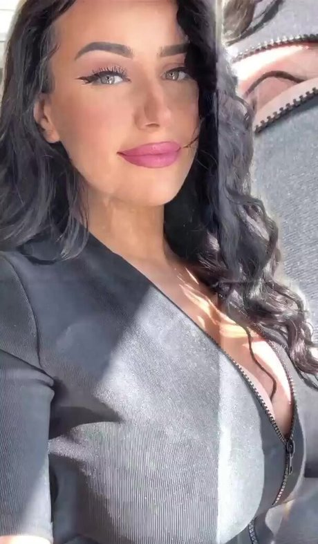 Ciara Lennon xxx pornstar pictures