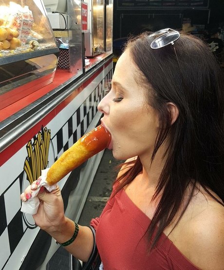 Katherine Lameree model erotic archive