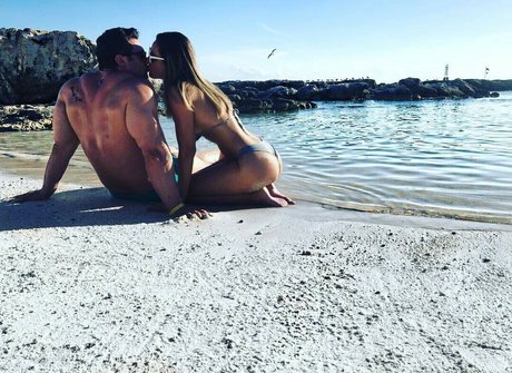 Roberta Carbonari Muzy hd model galleries