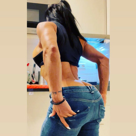 Liliana Velez Marin sexy star pic