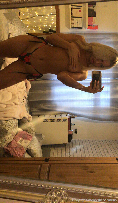 bikini fuck onlyfans sex image