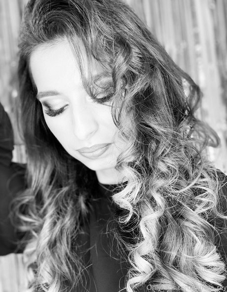 Darina Rey pornstar exclusive pics