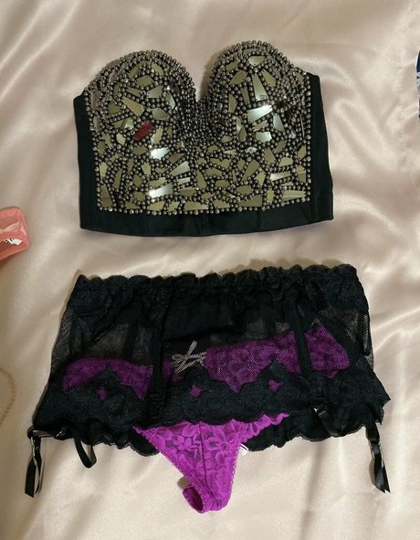 Jessica Riley hd actress images