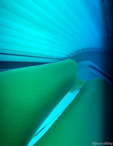 Jessica Riley star art pic