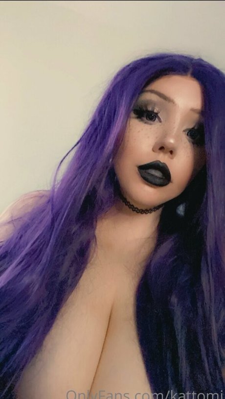Kattomi pornstar exclusive pics