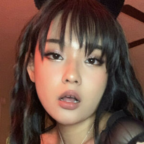 Jessica Universe sexy actress pics