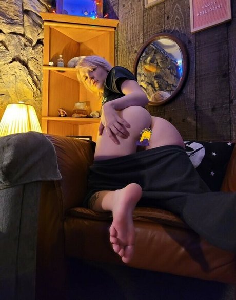 sweetfaebelle naked pornstar galleries