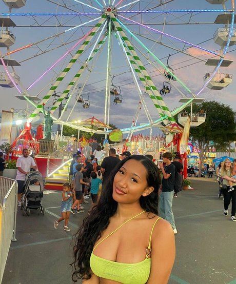 Drew valentina model nude pictures