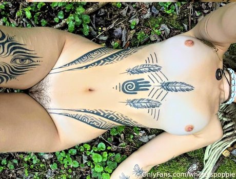 Poppie sexy star archive