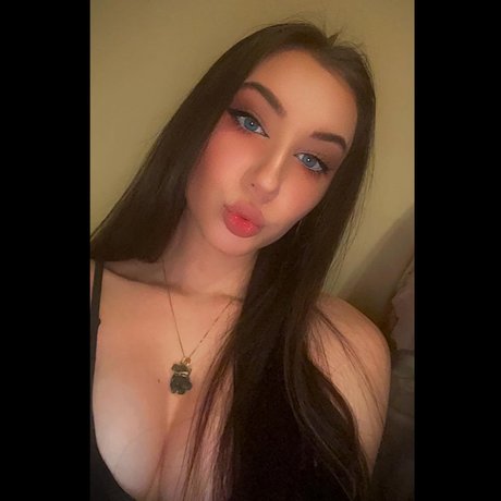 Amira Maroulis pornstar high quality photos