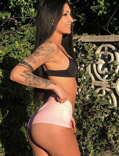 Ciroi Kelly xxx actress images