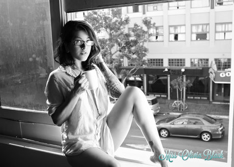 Olivia Black star hd photo