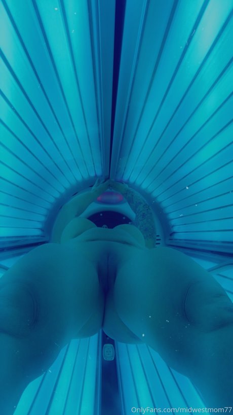 Midwest Mom adult actress images