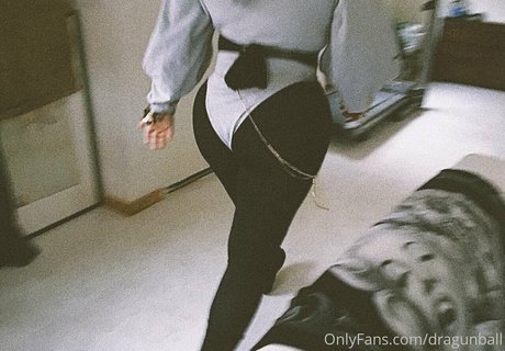 Dragunball free pornstar img