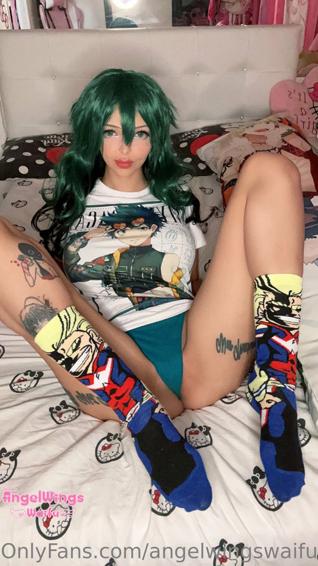 Angel Wings Waifu pornographic star galleries