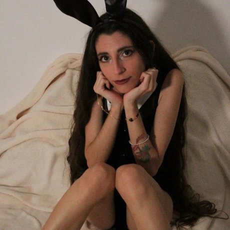 Little Biocide sex actress image