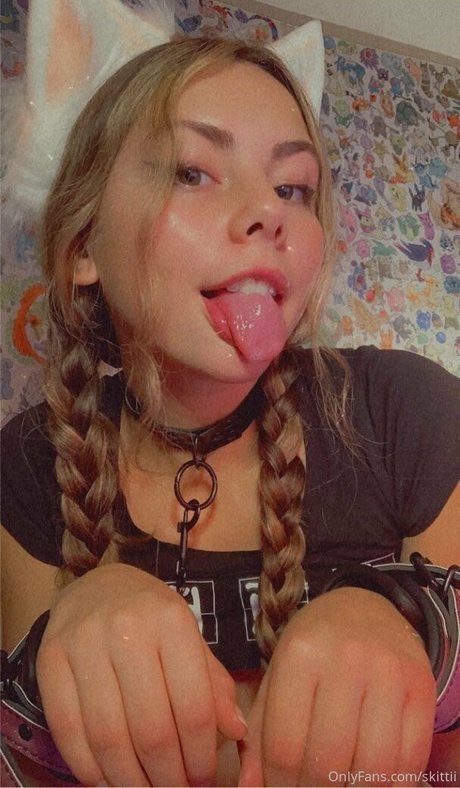 Skittii erotic actress pics