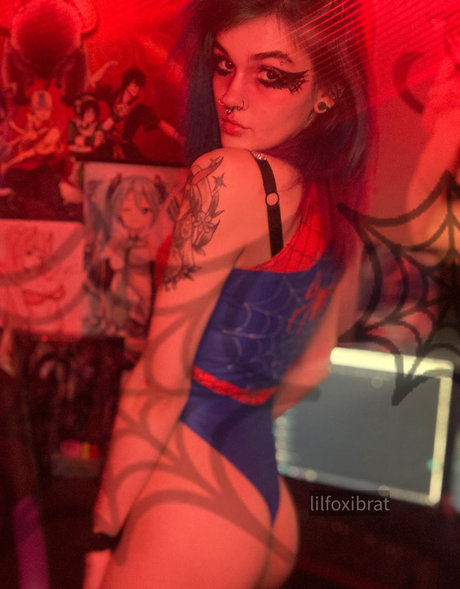 Lil Foxi free star gallery