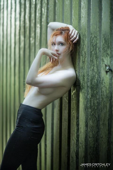 Alice Biscuit pornstar photos