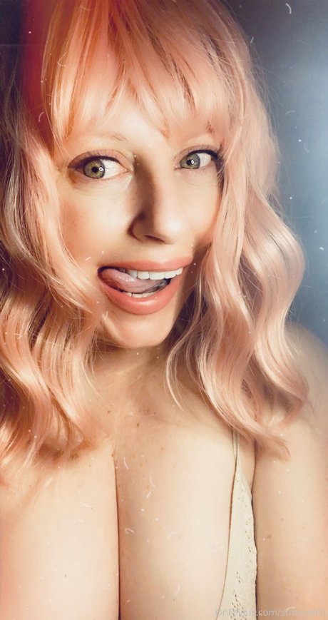 Sonny Wild hd pornstar pic