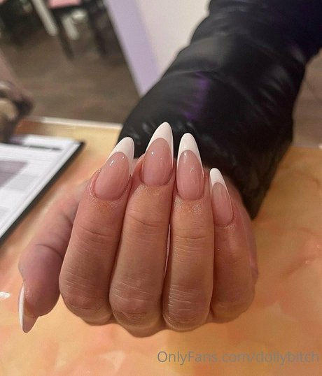 Georgia Simpson model beautiful pictures