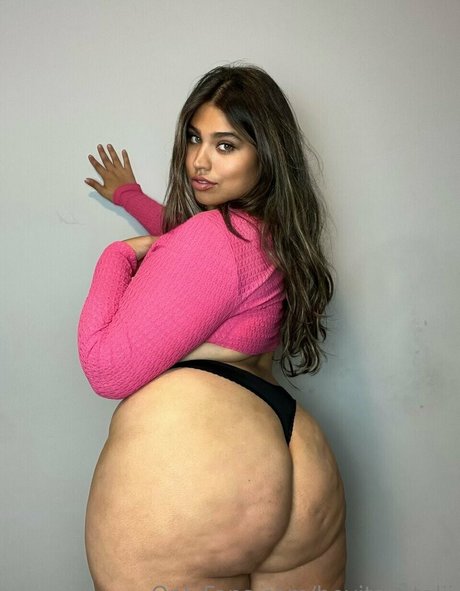 heyitsnatalii best model picture