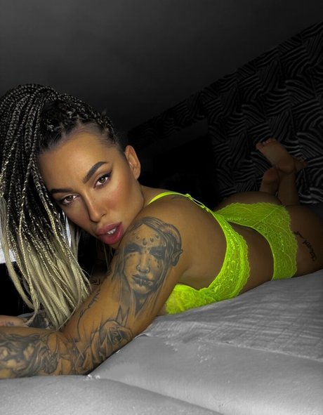 young teen onlyfans free naked photo