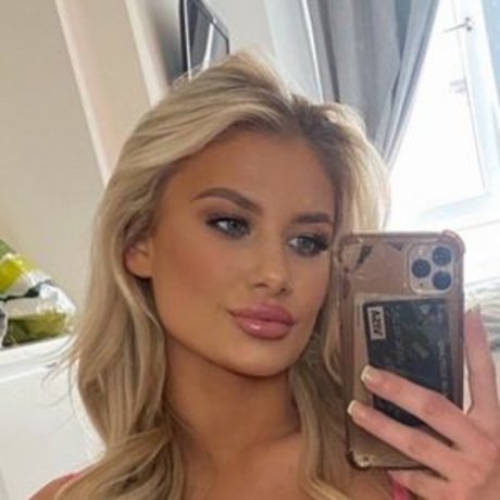 Emma Lonsdale model sex img