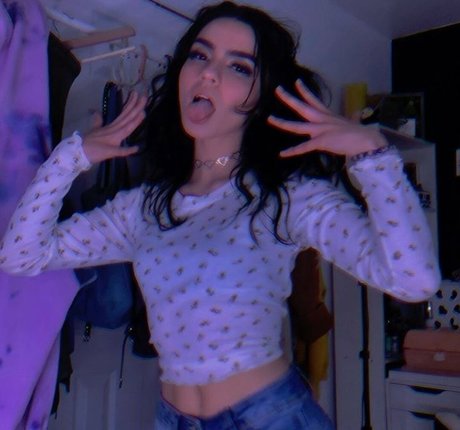 Misopacketbae xxx actress pic