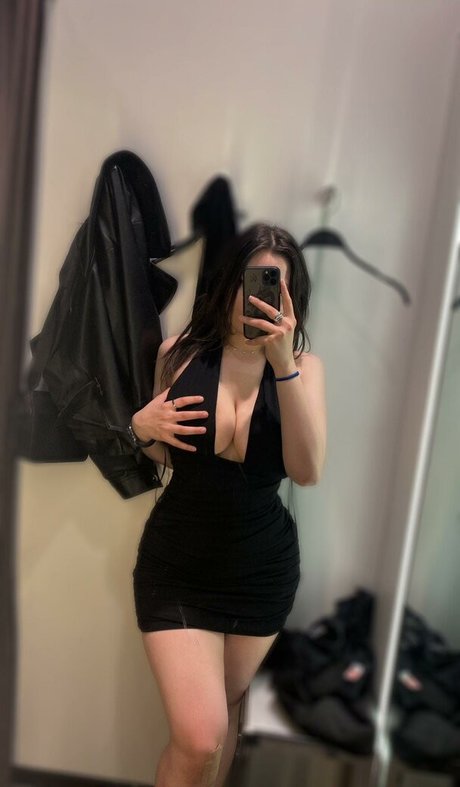 AngelBella444 nudes actress pics